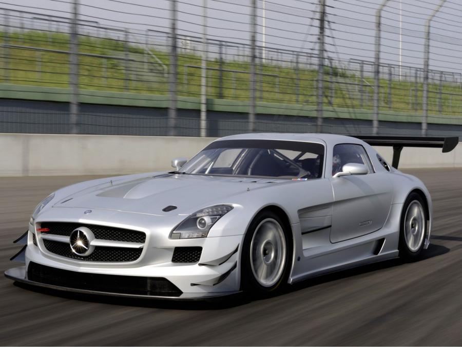  Mercedes-Benz SLS AMG GT3 2010 года  (фото 38 из 47)